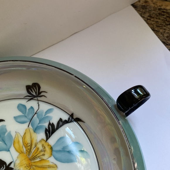 Vintage Lustreware serving dish. Beautifully hand painted. - Picture 4 of 12